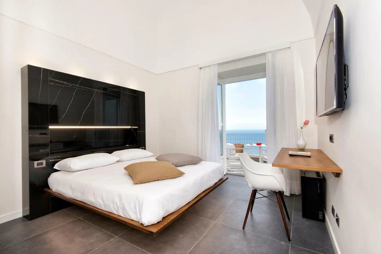 *** Vendégház Villa Orleans Amalfi Olaszország