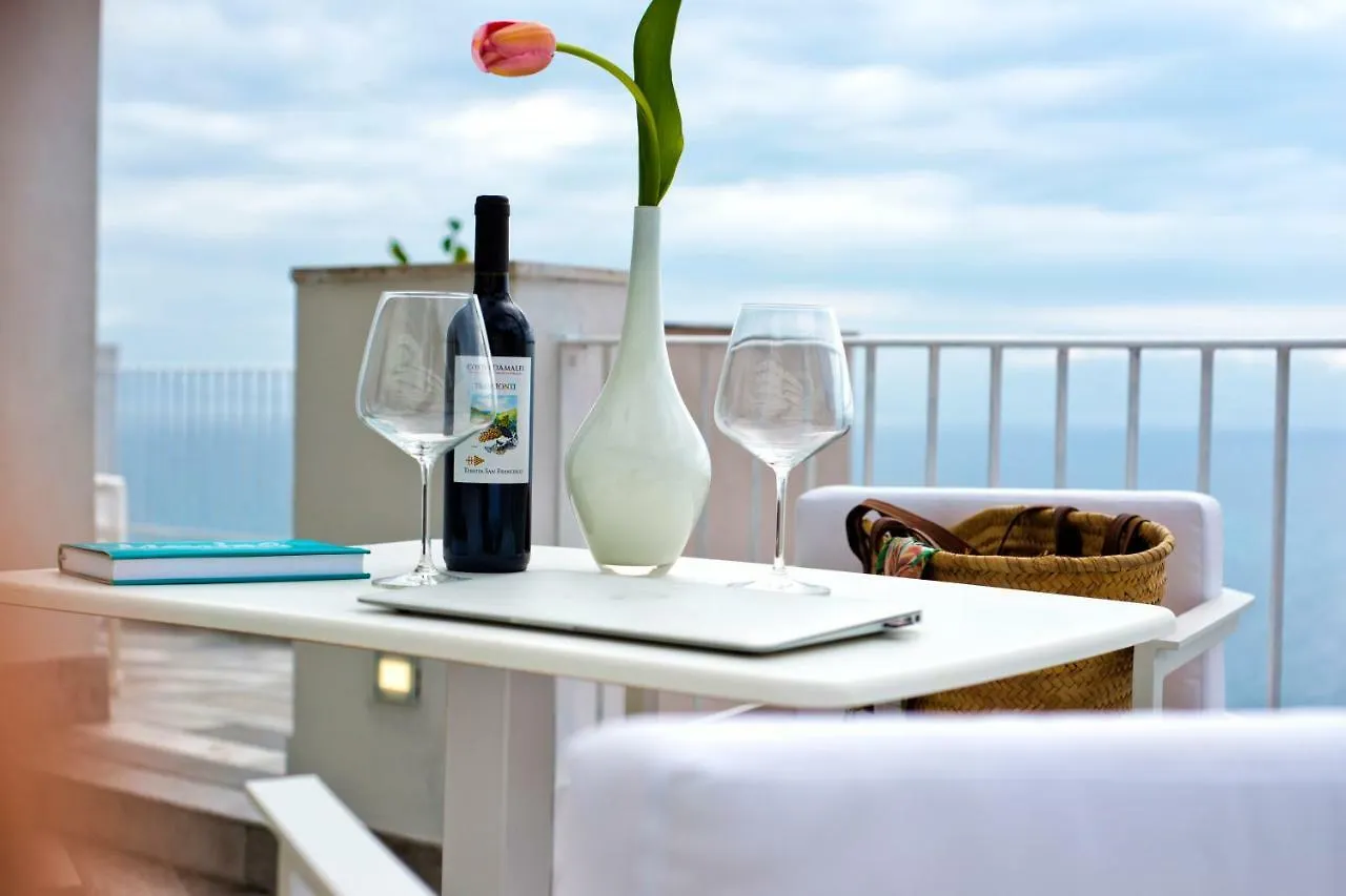 Villa Orleans Амальфи Гостевой дом